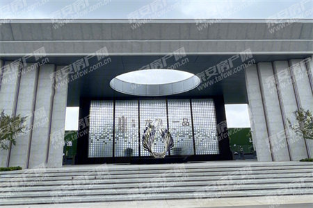 东平圣岳美地，三室两厅两卫出售带储藏室青峰山学区房，精